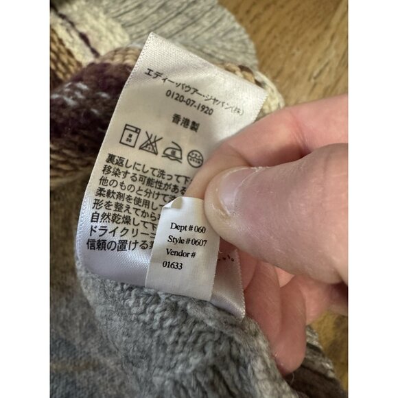 Eddie Bauer XXL Aztec Wool Blend Toggle Cardigan Sweater Cozy Country City VTG - Picture 15 of 15